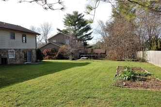 505 Woodbine Dr in Blacksburg, VA - Foto de edificio - Building Photo