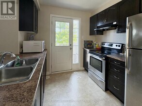 244 Cayman Rd in Ottawa, ON - Building Photo - Building Photo