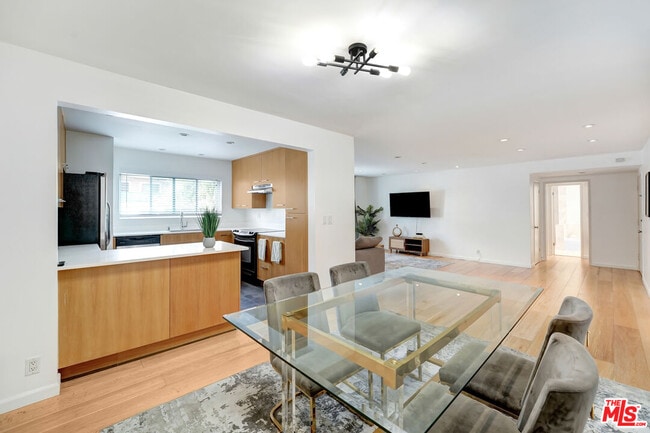 property at 645 Westmount Dr
