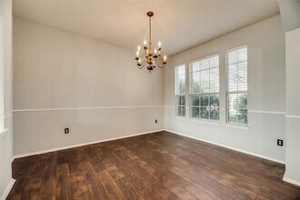 9913 Sedgewick Rd in Fort Worth, TX - Building Photo - Building Photo