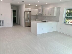 1711 SW 21st Ter in Miami, FL - Building Photo - Building Photo