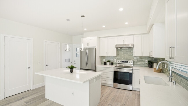 property at 3938 S Victoria Ave