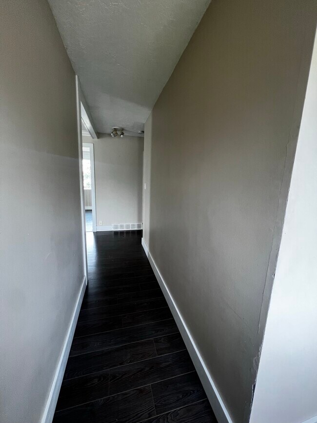 8720-892a 92a St in Fort St John, BC - Building Photo - Building Photo