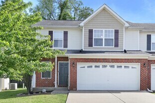 642 Ken Pilkerton Dr in Smyrna, TN - Building Photo