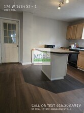 176 W 14th St in Holland, MI - Building Photo - Building Photo