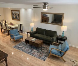 814 Dahlia Ln in Vero Beach, FL - Building Photo - Building Photo