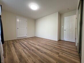 2349 Palolo Ave in Honolulu, HI - Building Photo - Building Photo