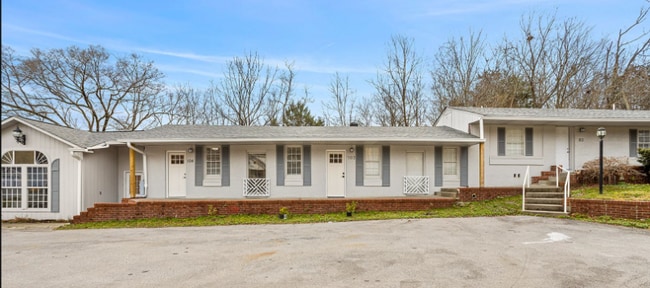 2268 E Main St