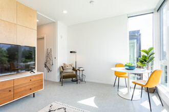 Artisan Apartments in Portland, OR - Building Photo - Interior Photo