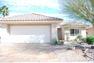 78900 Champagne Ln in Palm Desert, CA - Building Photo
