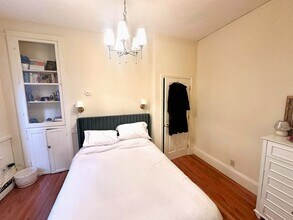 38 Charles St in Boston, MA - Building Photo - Building Photo