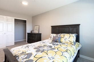 North Gateway Apartments in Vallejo, CA - Building Photo - Interior Photo