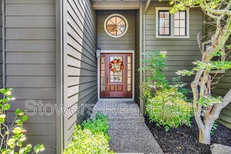 325 Paraiso Dr in Danville, CA - Building Photo - Building Photo