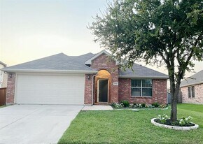 1712 Lake Wood Trl in Little Elm, TX - Building Photo