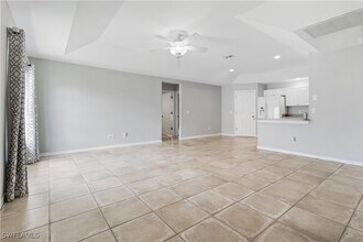 4022 SW 7th Pl in Cape Coral, FL - Building Photo - Building Photo