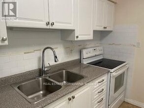 3300 Don Mills Rd. in Toronto, ON - Building Photo - Building Photo