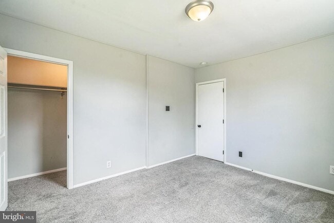 231 W Washington Ave in Magnolia, NJ - Building Photo - Building Photo