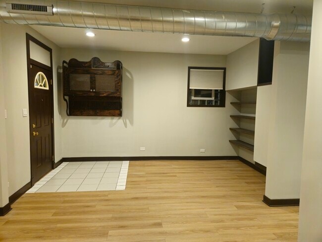 1819 W Evergreen Ave in Chicago, IL - Building Photo - Building Photo