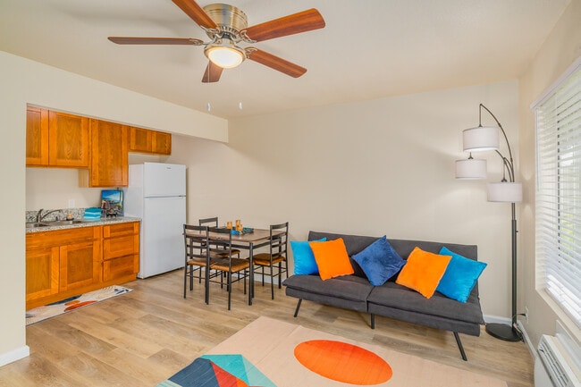 Sunset Village Apartments