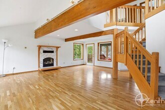 541 K St in Washougal, WA - Building Photo - Building Photo