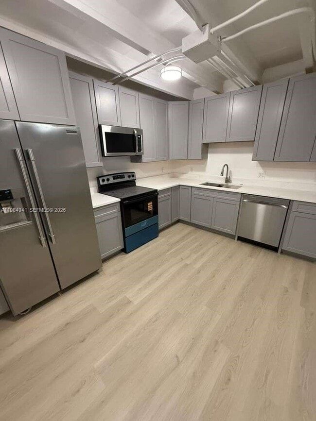 1608 NW 5th Ave in Fort Lauderdale, FL - Building Photo - Building Photo