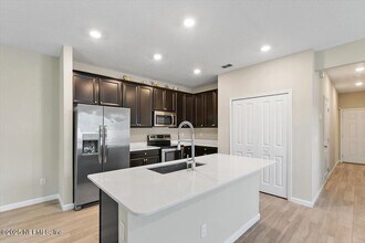 262 Boracay Cir in Saint Johns, FL - Building Photo - Building Photo