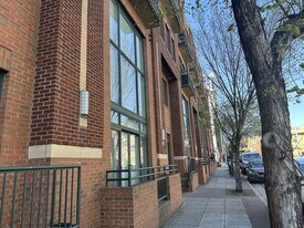 444 S Blount St in Raleigh, NC - Building Photo