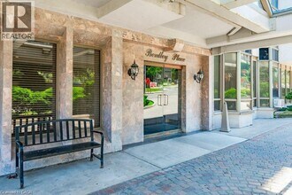 67 Caroline St S in Hamilton, ON - Building Photo - Building Photo