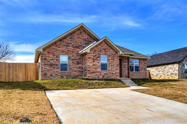 925 N Barrett Ave in Denison, TX - Building Photo