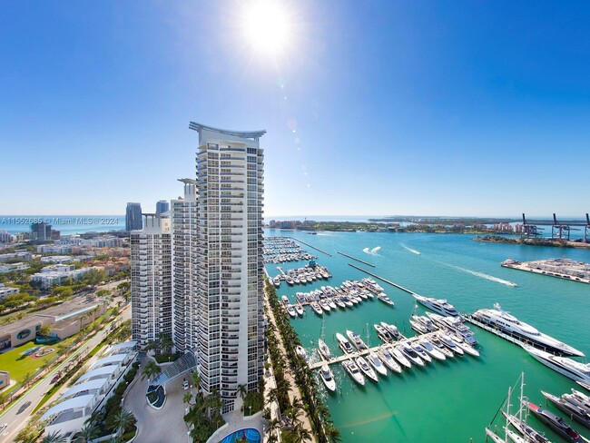 450 Alton Rd, Unit 2901 in Miami Beach, FL - Building Photo - Building Photo