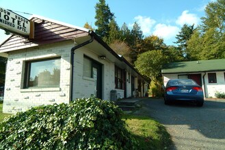 Meadowbrook Apartments in Seattle, WA - Foto de edificio - Building Photo