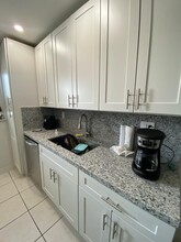 900 SW 84th Ave, Unit 306 in Miami, FL - Building Photo - Building Photo