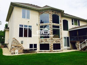 2470 Arnold Palmer Dr in Blaine, MN - Building Photo - Building Photo