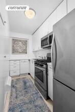 520 E 81st St in New York, NY - Building Photo - Building Photo