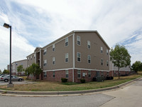 Bonner Highlands Apartments in Bonner Springs, KS - Foto de edificio - Building Photo