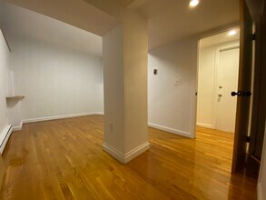 90 Bynner St, Unit B in Boston, MA - Building Photo - Building Photo