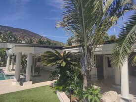 804 Cloverview Dr in Glendora, CA - Building Photo