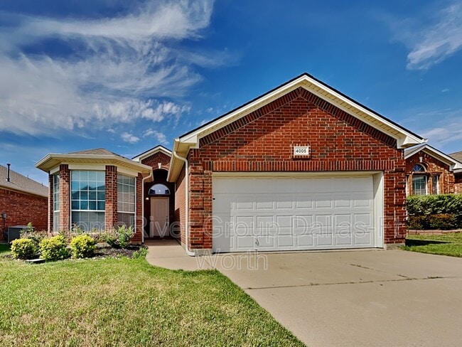 property at 4005 Martinsburg Dr