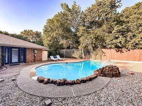 6616 Crooked Ln in Flower Mound, TX - Building Photo - Building Photo