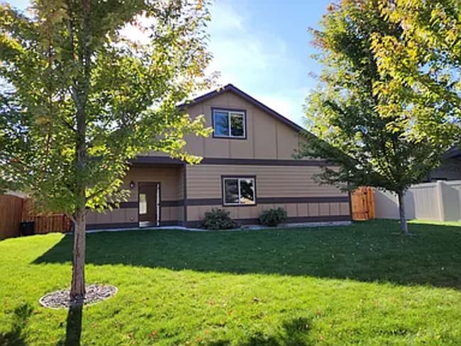 103 Terra Vista St in Cheney, WA - Building Photo - Building Photo