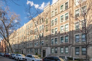 3533 80th St in Jackson Heights, NY - Building Photo