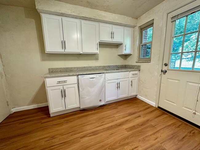 property at 920 Sleepy Hollow Rd