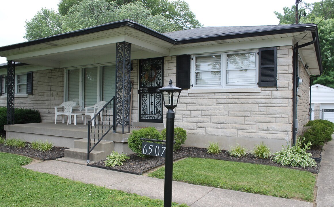 6507 Sky Blue Ave in Louisville, KY - Building Photo