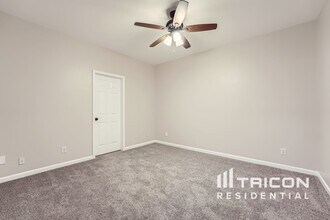 5005 Wiltshire Ln in Suwanee, GA - Building Photo - Building Photo