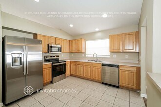 30401 Princess Bay Dr, Unit 309 in Wesley Chapel, FL - Foto de edificio - Building Photo