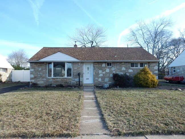 property at 2508 Green Ave