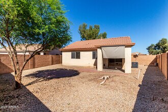 11187 W Almeria Rd in Avondale, AZ - Building Photo - Building Photo