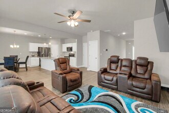 340 McGiboney Ln in Covington, GA - Building Photo - Building Photo