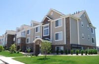 Hunters Pond Apartment Homes photo'