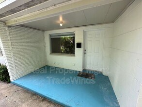 1211 N Osceola Ave in Clearwater, FL - Building Photo - Building Photo